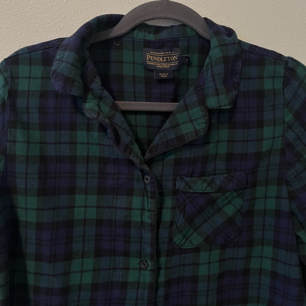 Pendleton Plaid Lightweight Flannel, Button-Down,… - image 6
